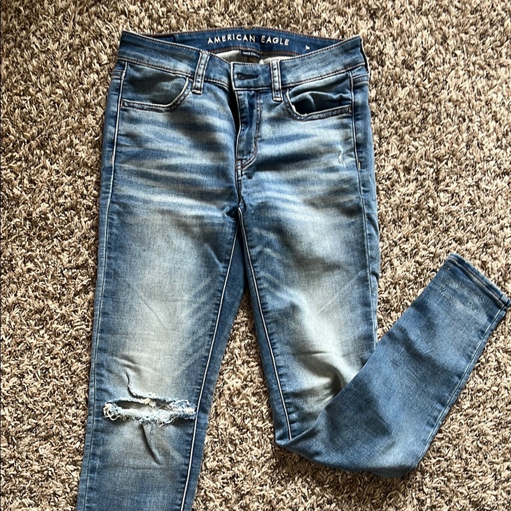 American Eagle Outfitters Women's Blue Jeans size 2